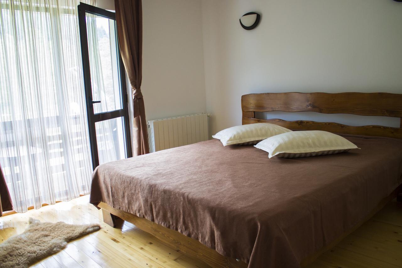 Cabana Barlogul Lupilor Villa Berevoesti Eksteriør bilde