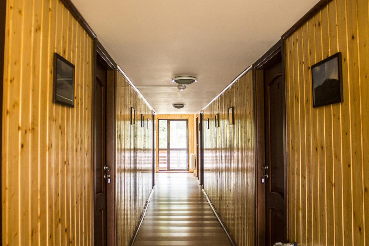 Cabana Barlogul Lupilor Villa Berevoesti Eksteriør bilde